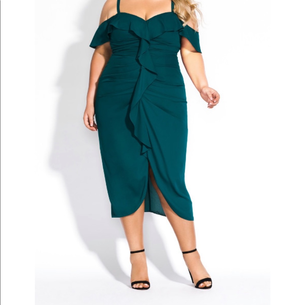 Plus Size 16 City Chic Dress NWT